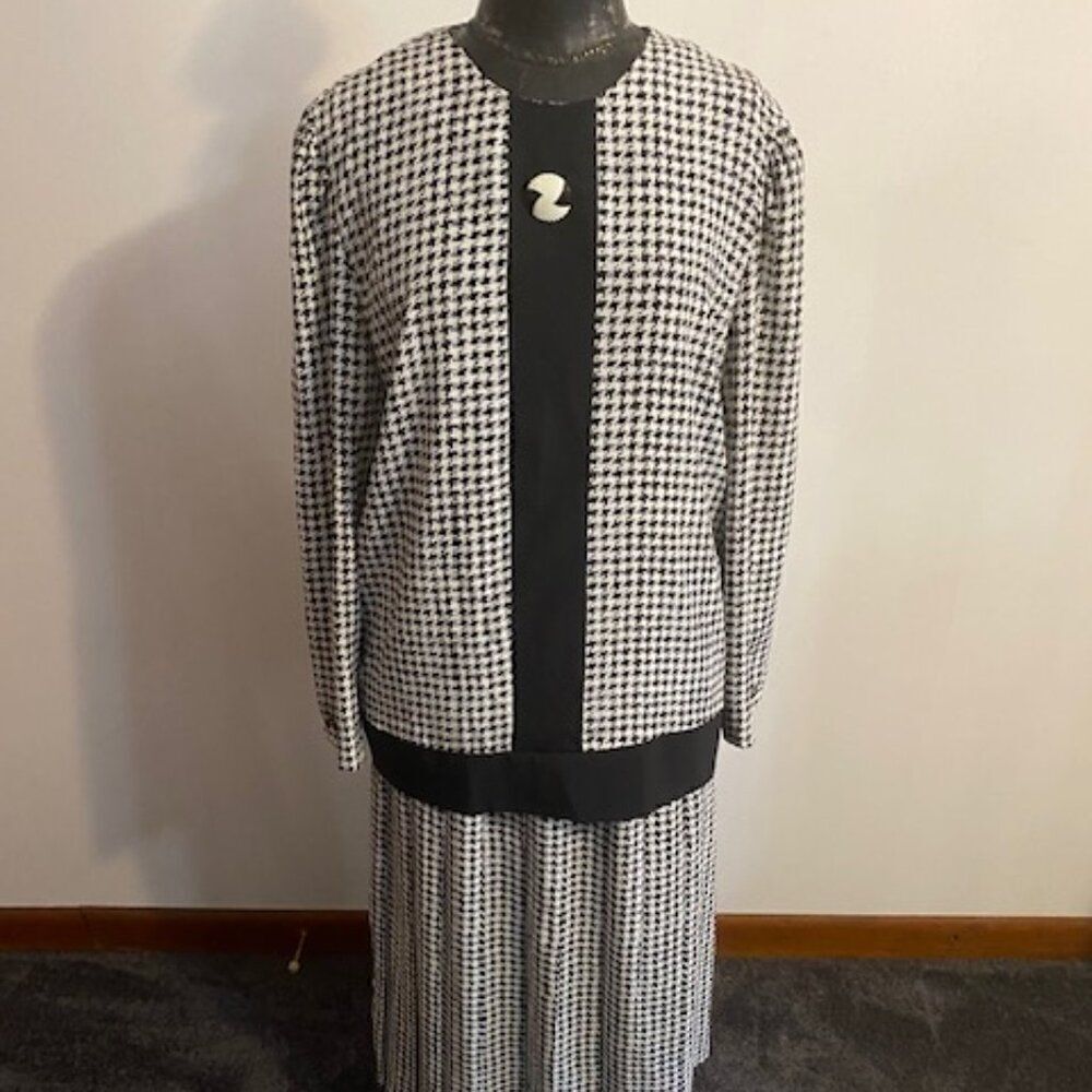Jo Hanna York by Joan Davis Black White skirt set Vintage, size 18